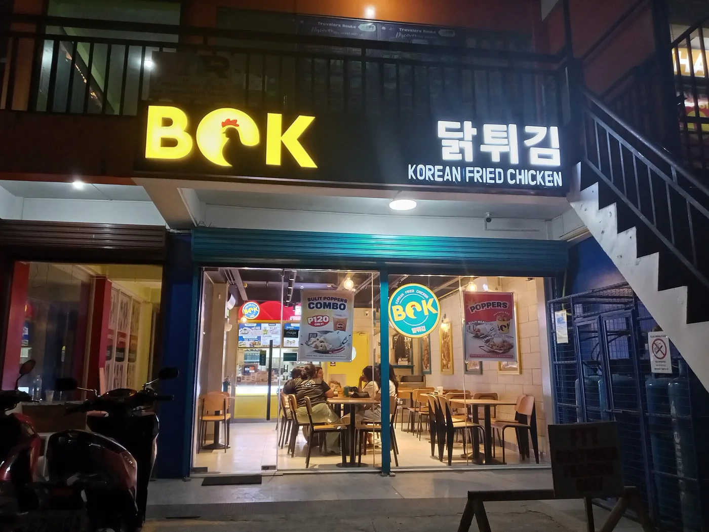 Soy-garlic Korean fried chicken in the style travelers should order at Kyochon