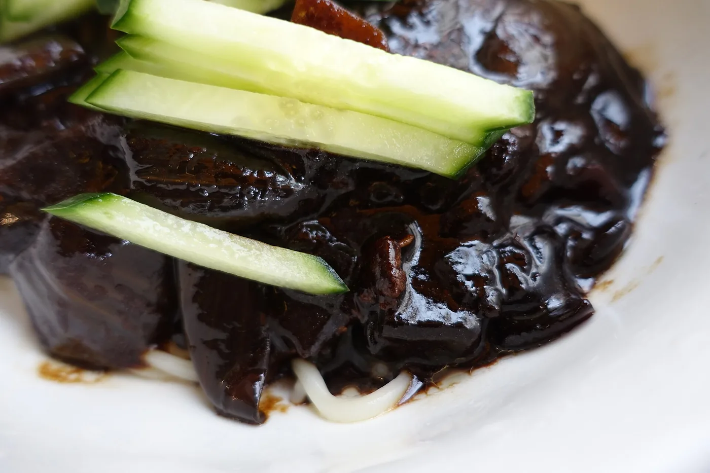 A bowl of Korean jajangmyeon with black bean sauce