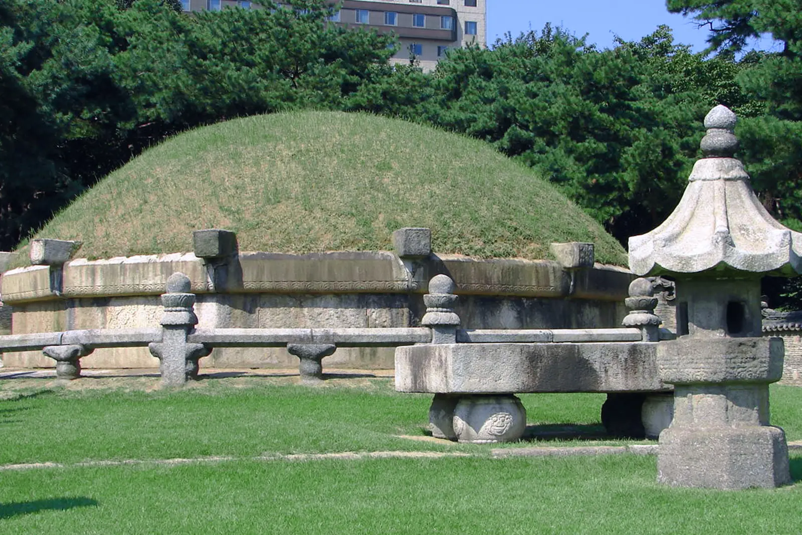 A royal tomb and wooded grounds at Seonjeongneung in Seoul
